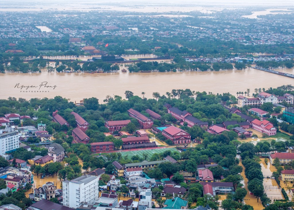 hue_lu lut hue_hue ngap lut_thientai_luluthue_phat giao hue29.jpg